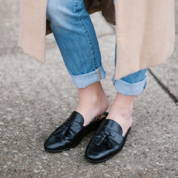 sam edelman black slip on